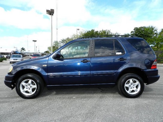 Florida Fine Cars - Used MERCEDES-BENZ M CLASS 2001 MIAMI ML320 4WD