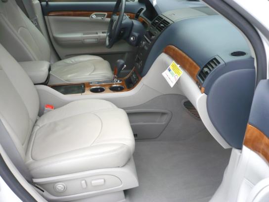 Florida Fine Cars - Used SATURN OUTLOOK 2007 HOLLYWOOD XR 2WD