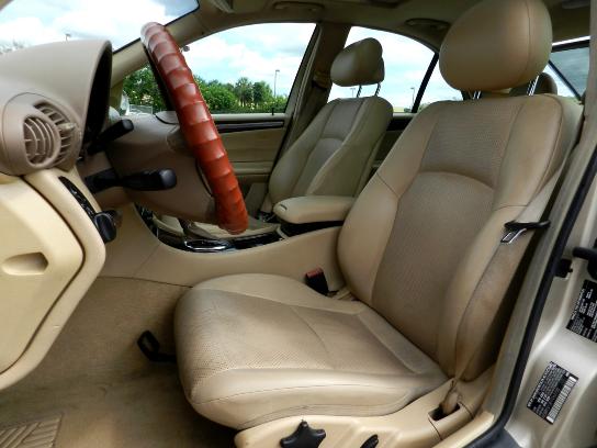 Florida Fine Cars - Used MERCEDES-BENZ C CLASS 2001 MIAMI C240