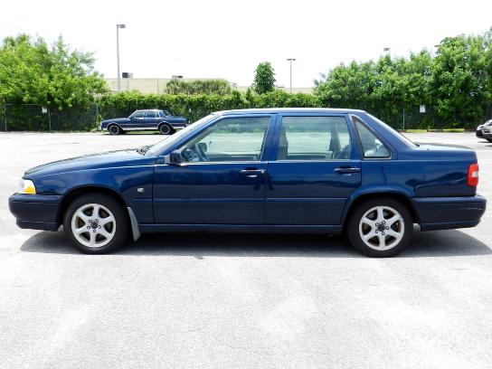 Florida Fine Cars - Used VOLVO S70 1999 MIAMI BASE