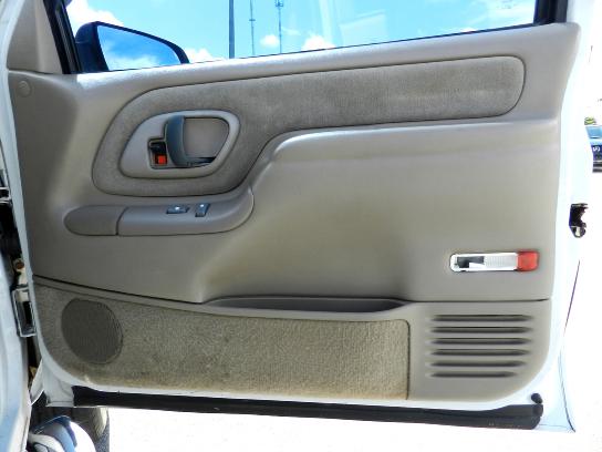 Florida Fine Cars - Used CHEVROLET SUBURBAN 1997 MIAMI 2500