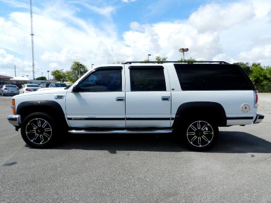 Florida Fine Cars - Used CHEVROLET SUBURBAN 1997 MIAMI 2500