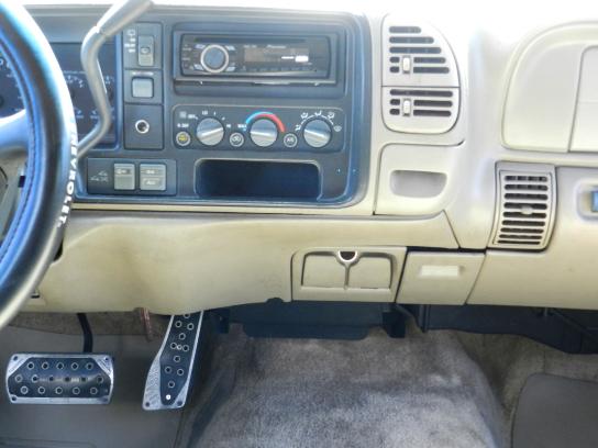 Florida Fine Cars - Used CHEVROLET SUBURBAN 1997 MIAMI 2500