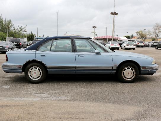 Florida Fine Cars - Used OLDSMOBILE EIGHTY EIGHT 1994 MIAMI ROYALE