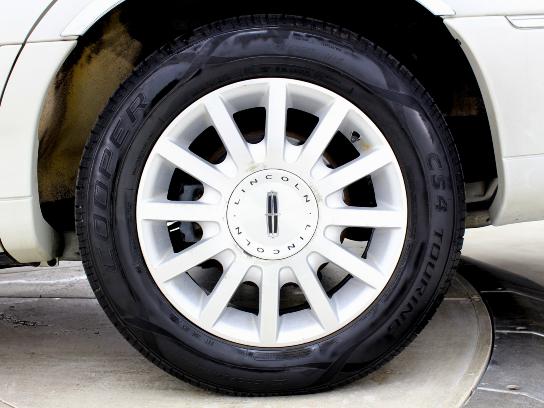 Florida Fine Cars - Used LINCOLN TOWN CAR 2007 MIAMI SIGNATURE