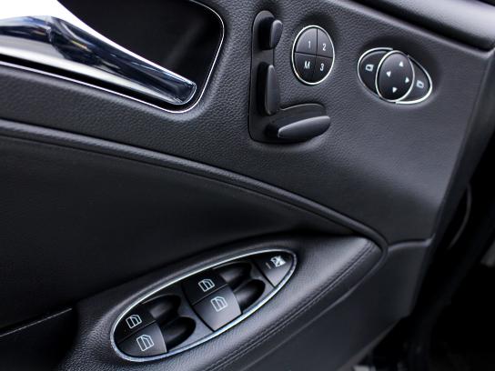 Florida Fine Cars - Used MERCEDES-BENZ CLS CLASS 2006 MIAMI CLS500