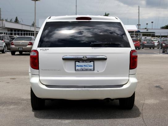 Florida Fine Cars - Used CHRYSLER TOWN & COUNTRY 2005 MIAMI 