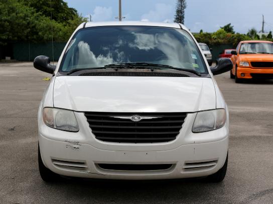 Florida Fine Cars - Used CHRYSLER TOWN & COUNTRY 2005 MIAMI 