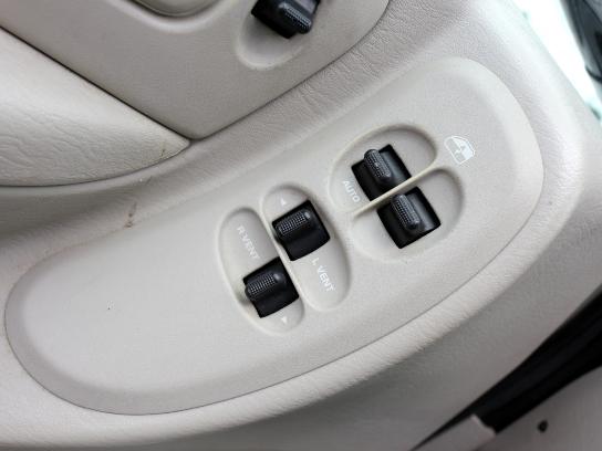 Florida Fine Cars - Used CHRYSLER TOWN & COUNTRY 2005 MIAMI 