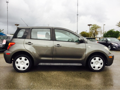 Florida Fine Cars - Used SCION XA 2005 HOLLYWOOD