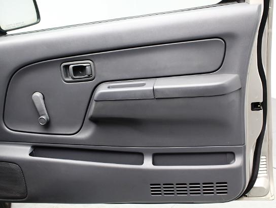 Florida Fine Cars - Used NISSAN FRONTIER 2002 WEST PALM XE