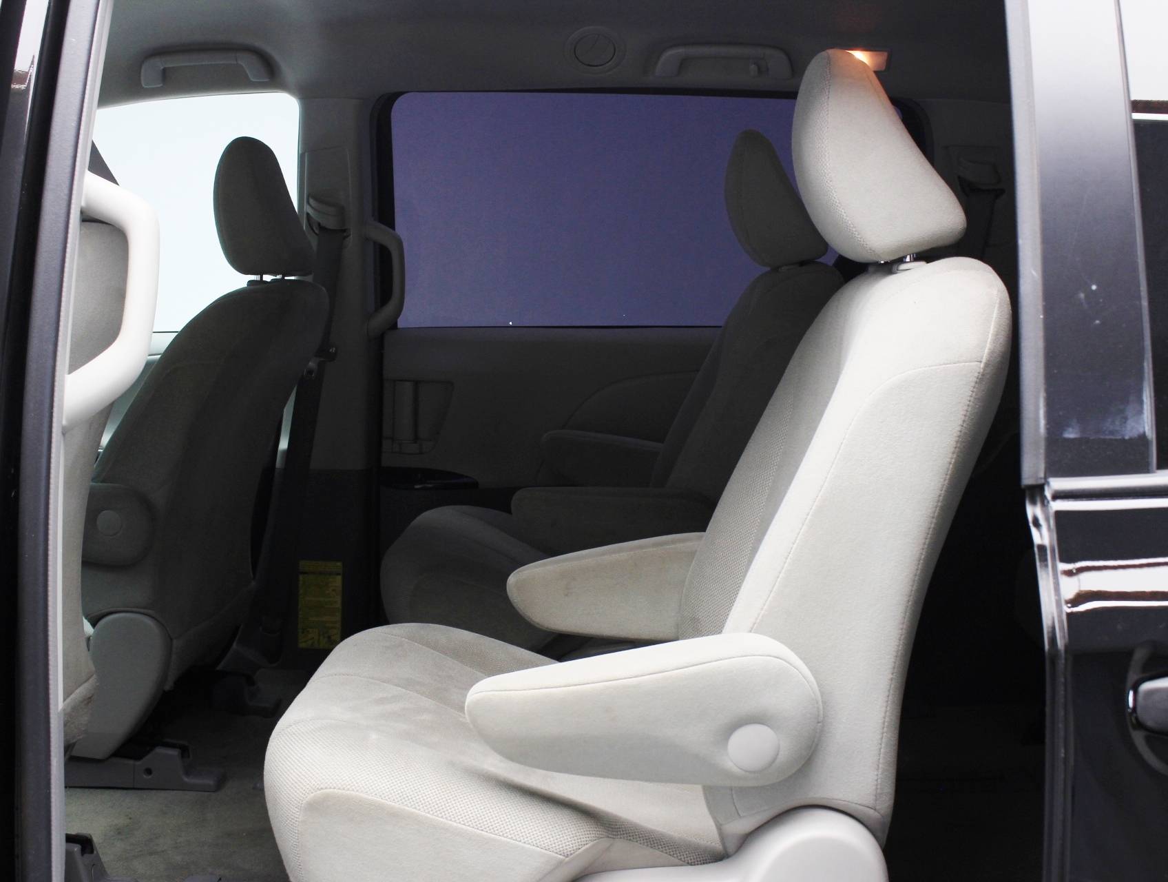 Florida Fine Cars - Used TOYOTA SIENNA 2013 MIAMI LE