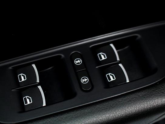 Florida Fine Cars - Used VOLKSWAGEN TOUAREG 2012 MIAMI HYBRID