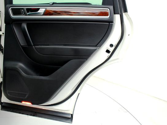 Florida Fine Cars - Used VOLKSWAGEN TOUAREG 2012 MIAMI HYBRID