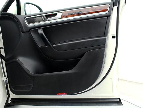 Florida Fine Cars - Used VOLKSWAGEN TOUAREG 2012 MIAMI HYBRID