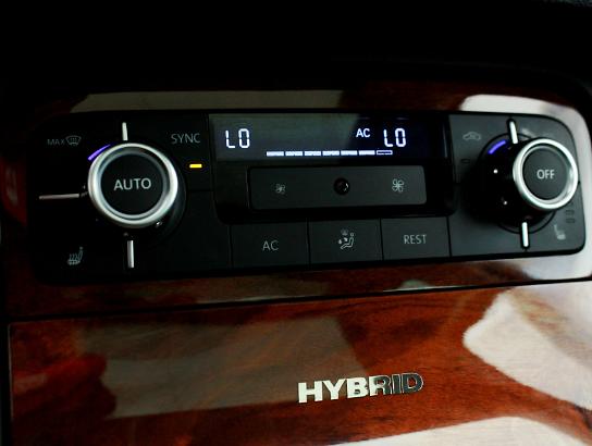 Florida Fine Cars - Used VOLKSWAGEN TOUAREG 2012 MIAMI HYBRID