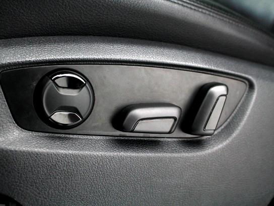 Florida Fine Cars - Used VOLKSWAGEN TOUAREG 2012 MIAMI HYBRID