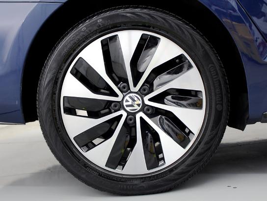 Florida Fine Cars - Used VOLKSWAGEN Jetta Hybrid 2013 MIAMI Sel