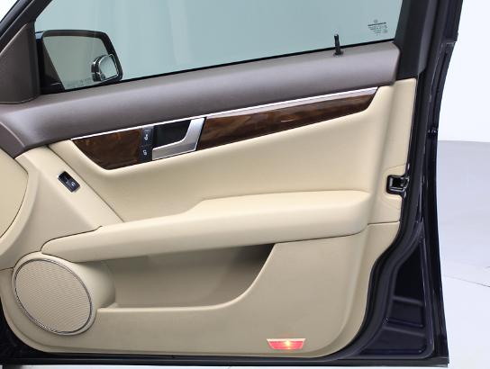 Florida Fine Cars - Used MERCEDES-BENZ C CLASS 2013 HOLLYWOOD C250