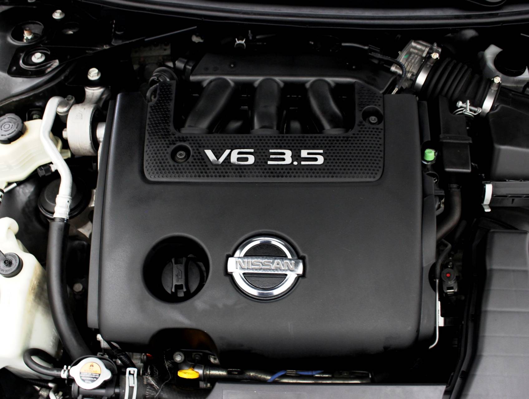 Florida Fine Cars - Used NISSAN ALTIMA 2010 MIAMI 3.5 SR