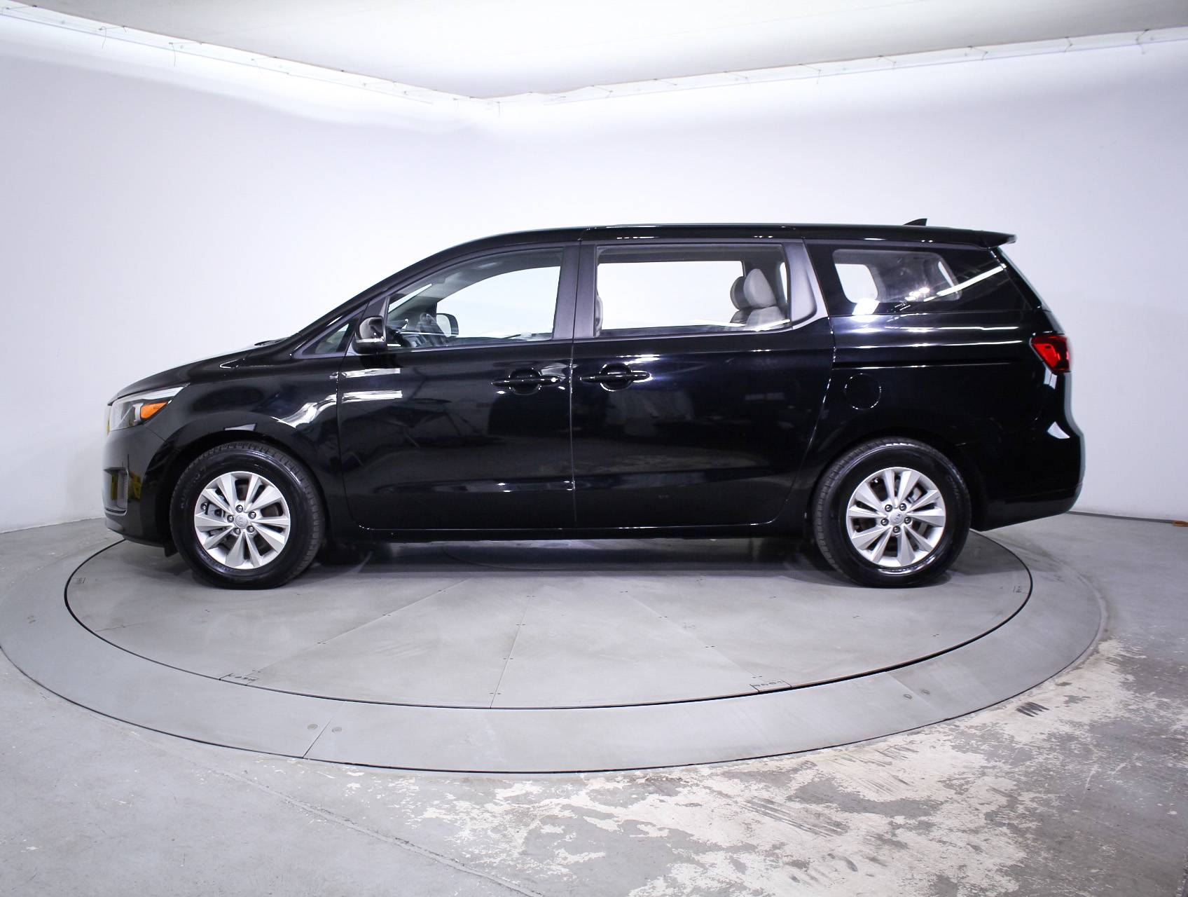 Florida Fine Cars - Used KIA SEDONA 2015 MIAMI L