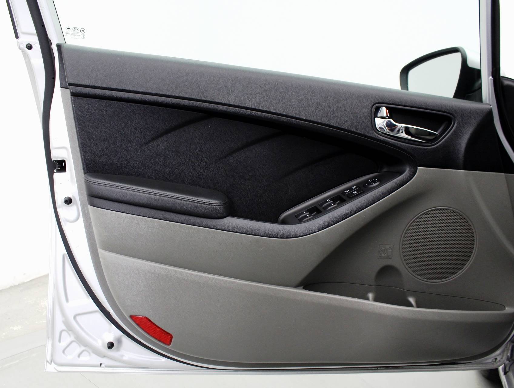 Florida Fine Cars - Used KIA FORTE 2015 MIAMI LX