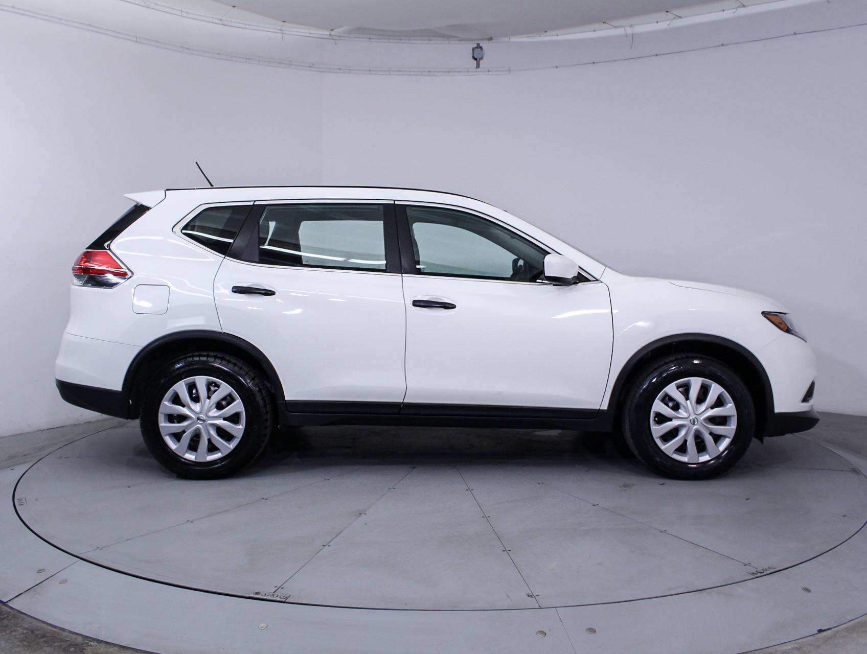 Florida Fine Cars - Used NISSAN ROGUE 2016 MIAMI S