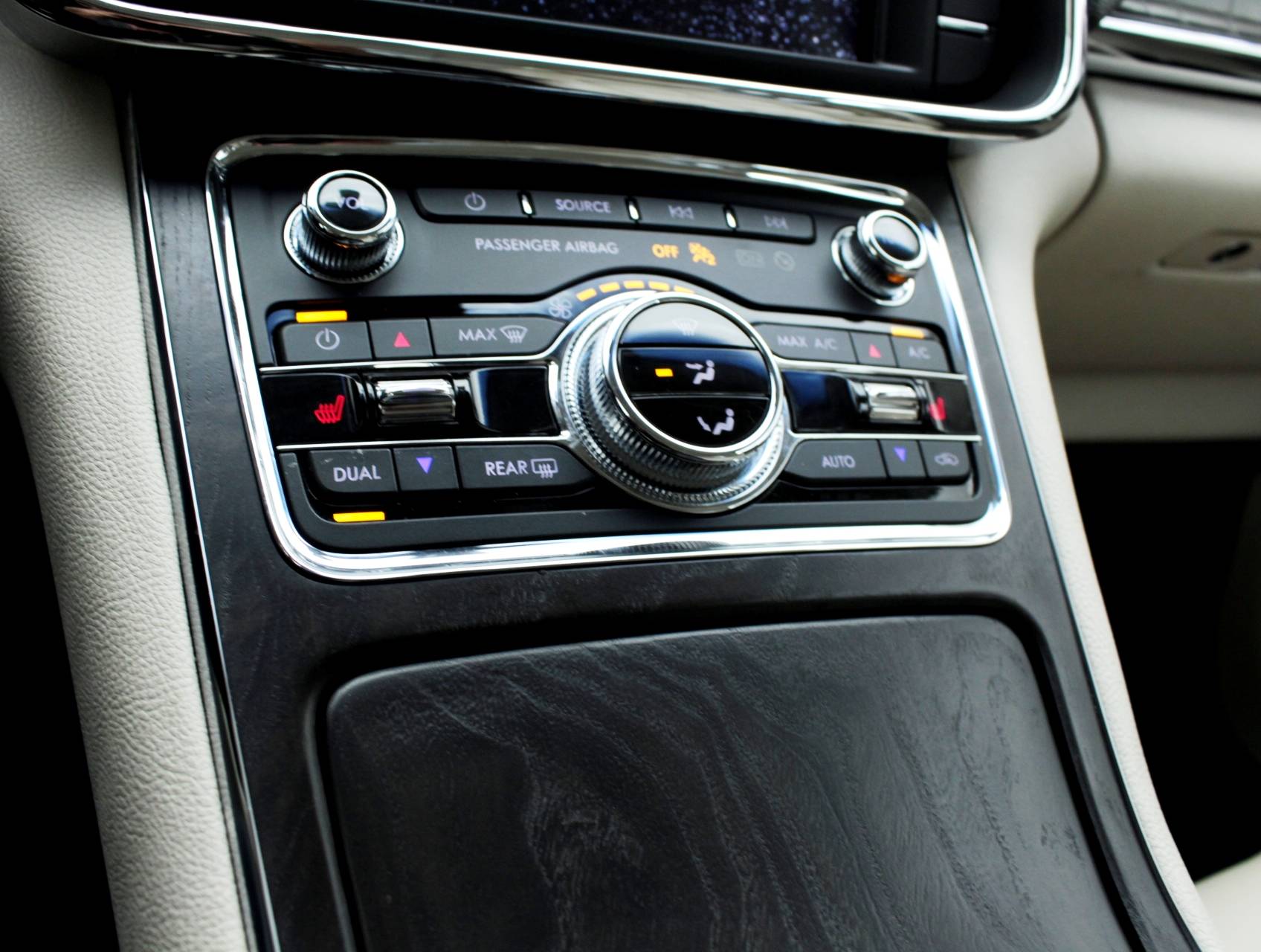 Florida Fine Cars - Used LINCOLN CONTINENTAL 2017 MIAMI PREMIER