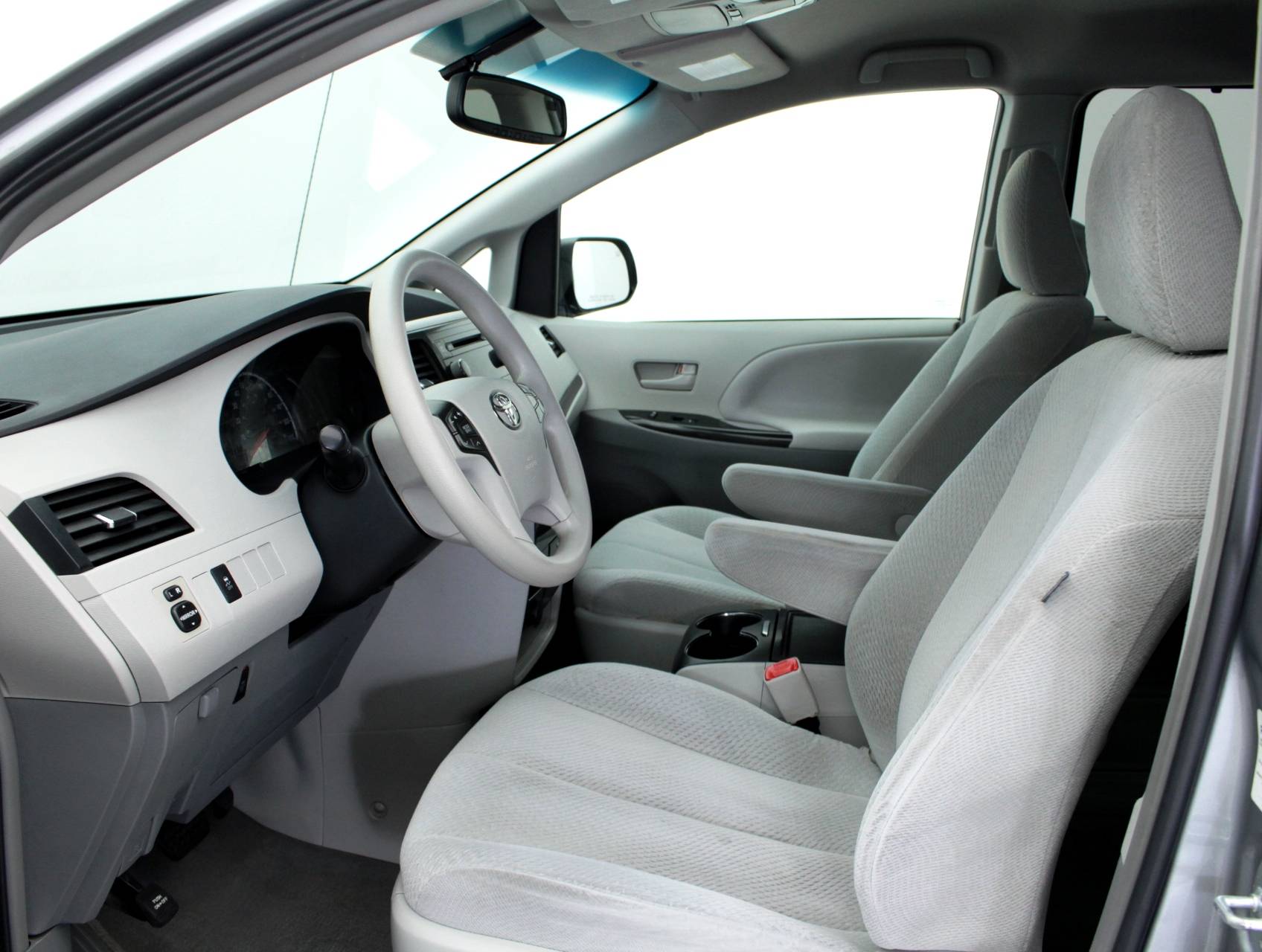 Florida Fine Cars - Used TOYOTA SIENNA 2013 MIAMI LE
