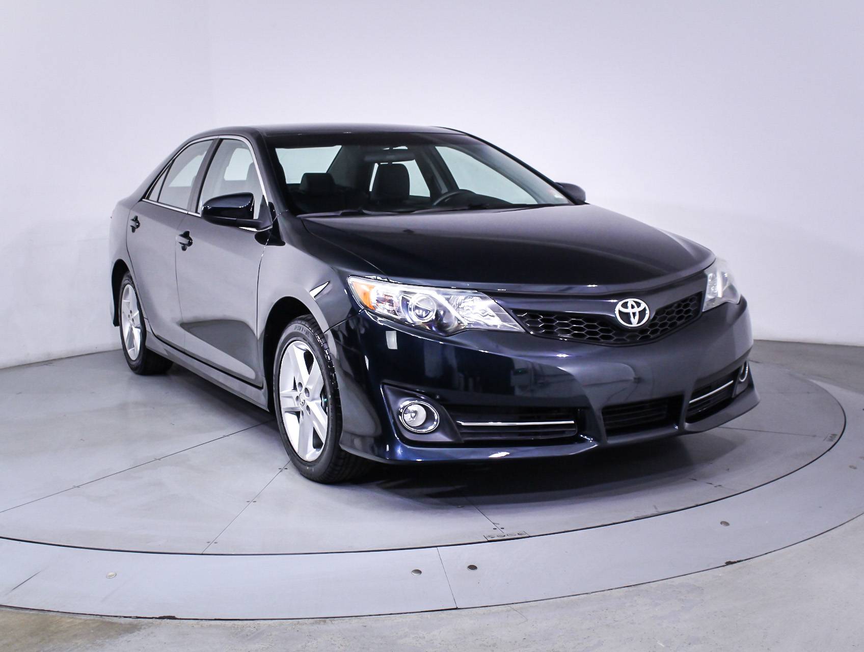Florida Fine Cars - Used TOYOTA CAMRY 2013 MIAMI SE