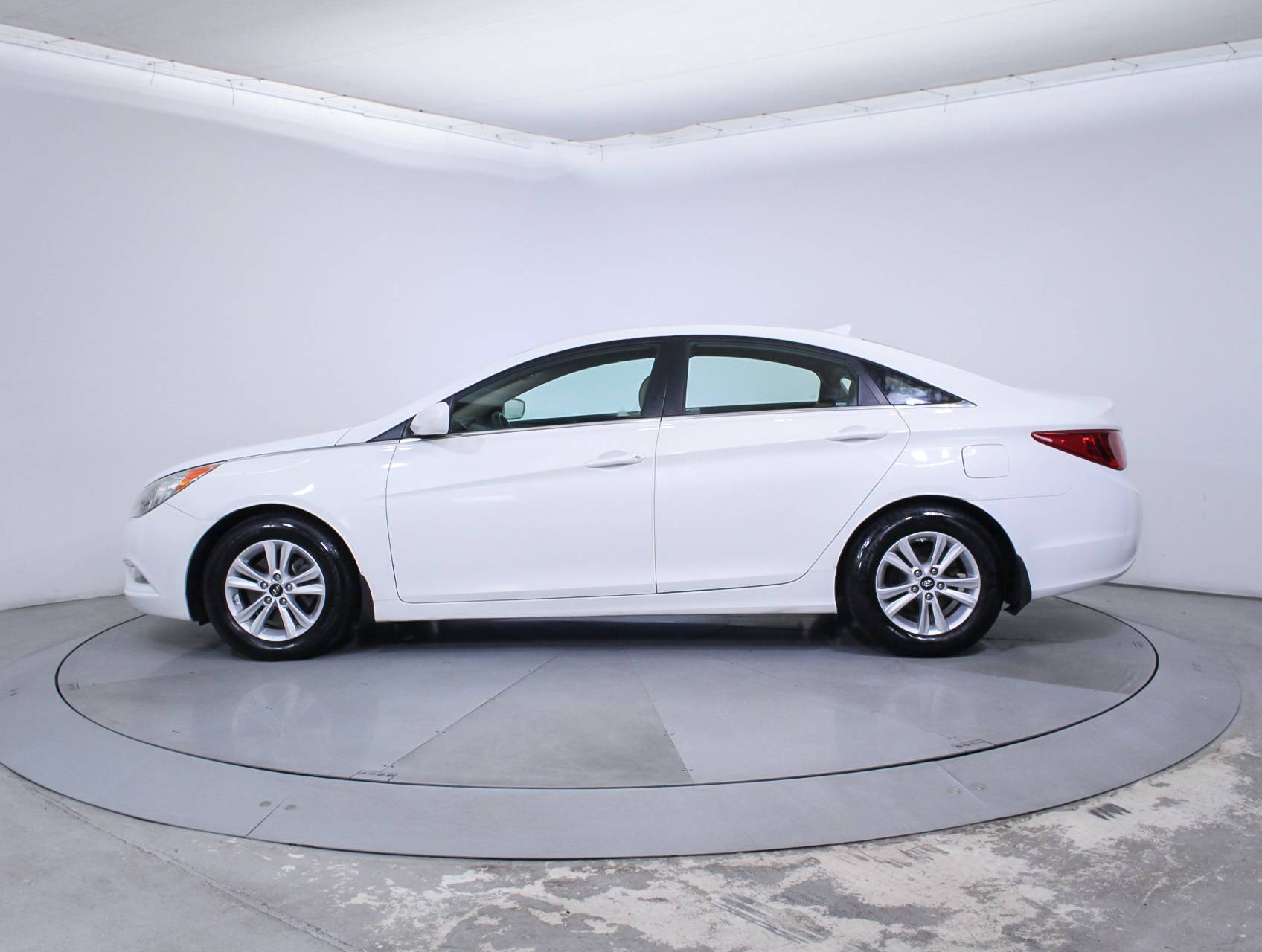 Florida Fine Cars - Used HYUNDAI SONATA 2013 MIAMI GLS