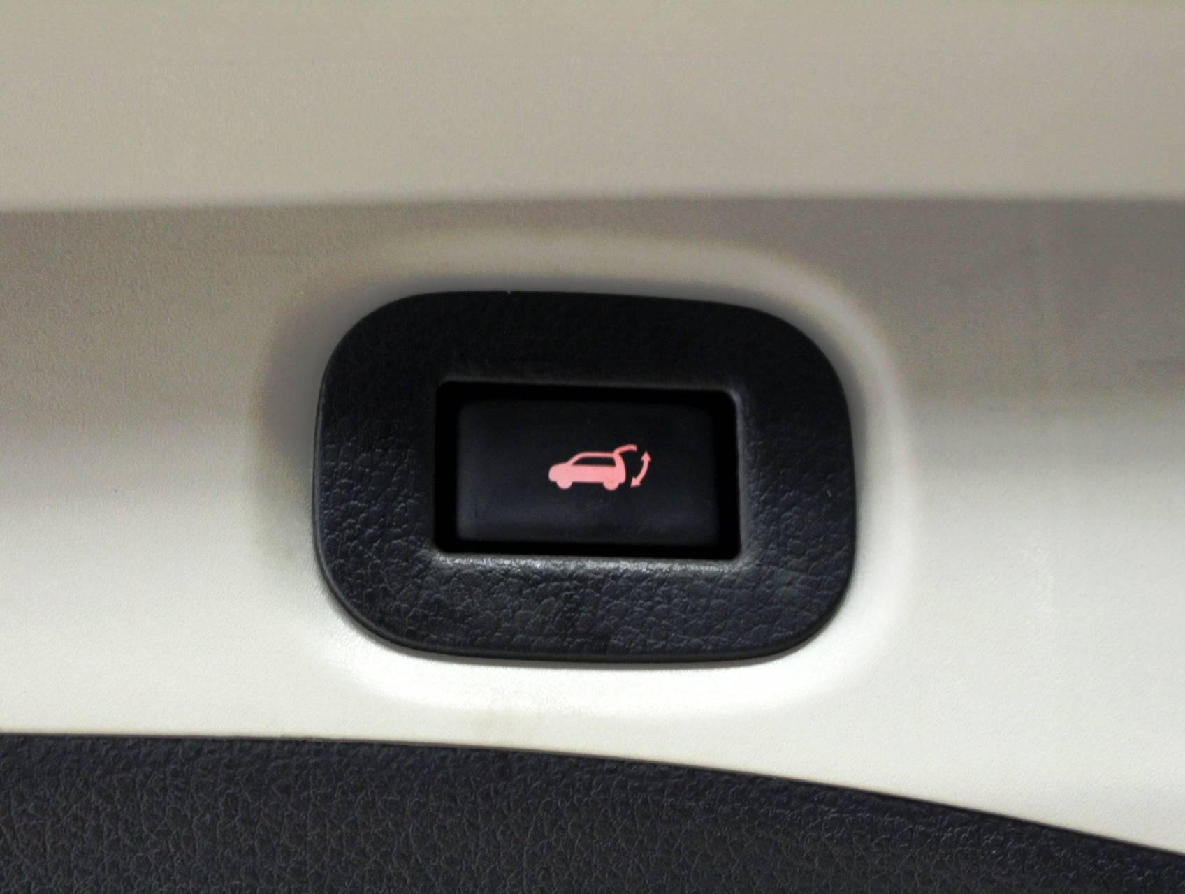 Florida Fine Cars - Used NISSAN ROGUE 2015 MIAMI SV