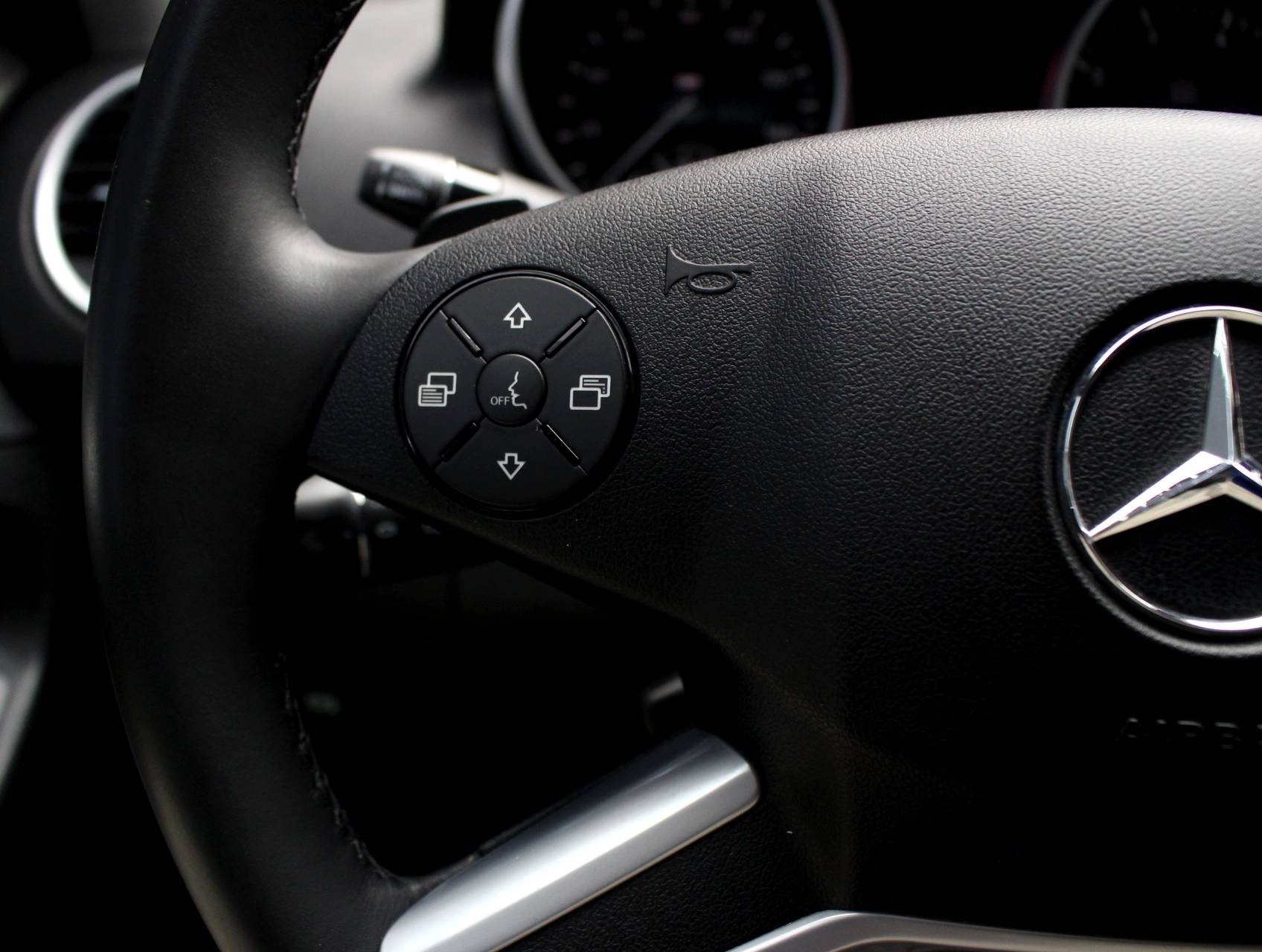 Florida Fine Cars - Used MERCEDES-BENZ M CLASS 2011 HOLLYWOOD ML350