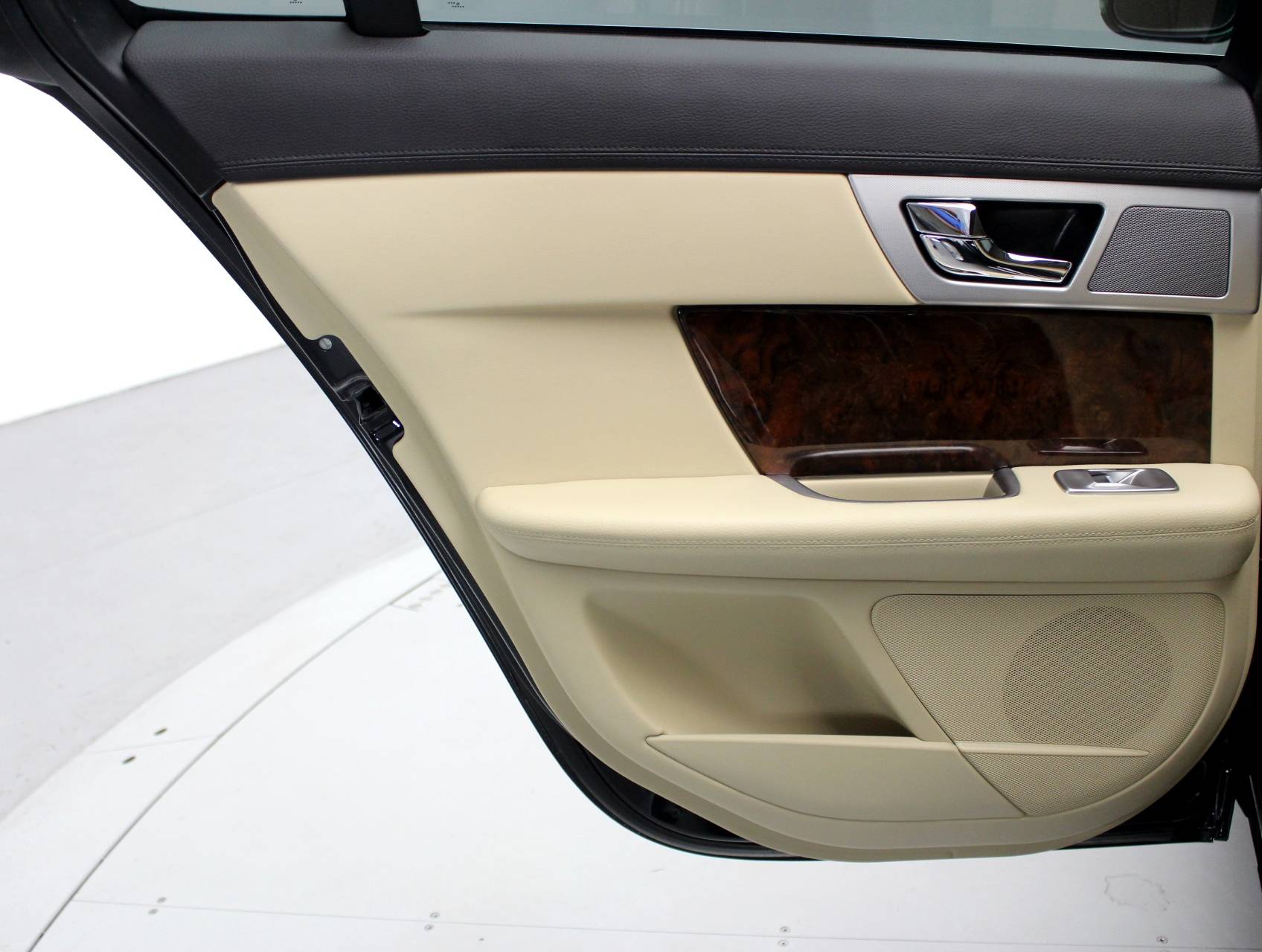 Florida Fine Cars - Used JAGUAR XF 2014 WEST PALM 