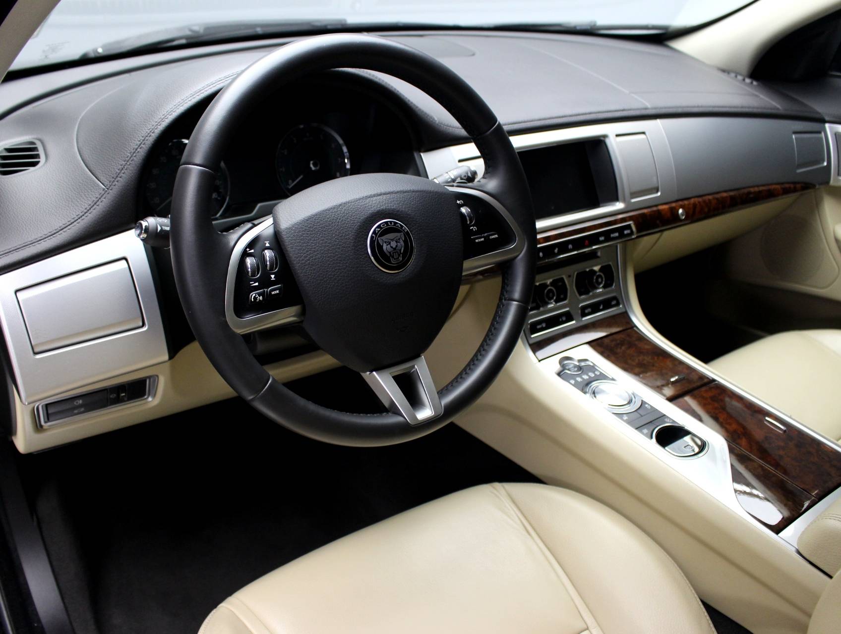 Florida Fine Cars - Used JAGUAR XF 2014 WEST PALM 