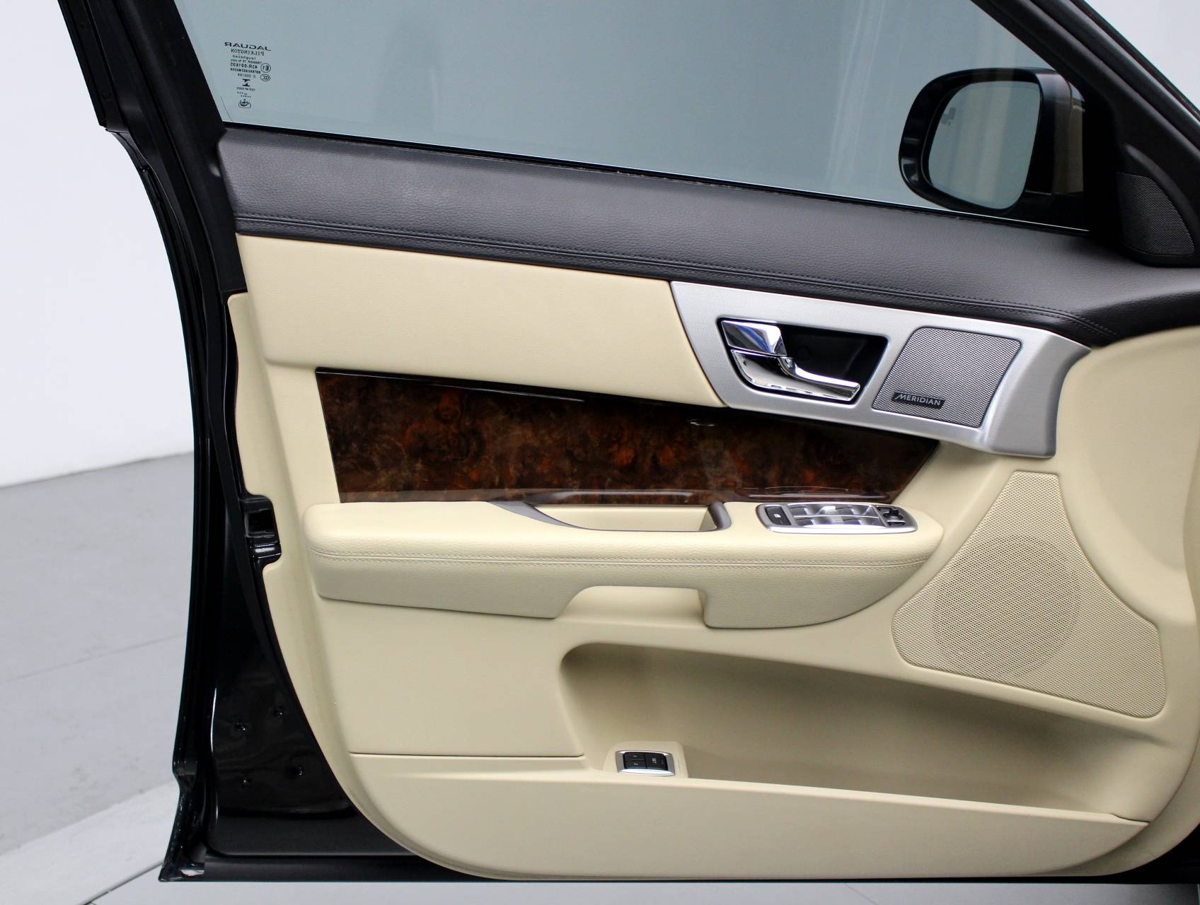 Florida Fine Cars - Used JAGUAR XF 2014 WEST PALM 