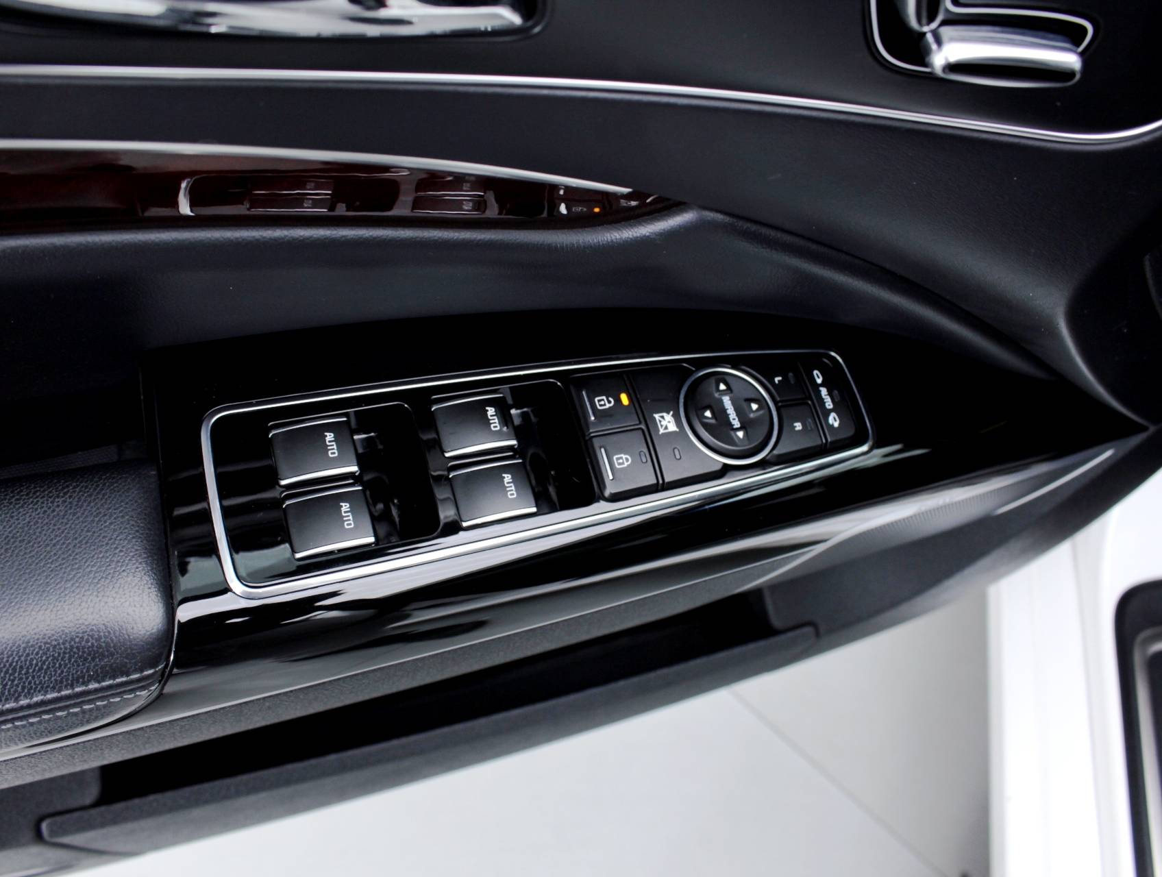 Florida Fine Cars - Used KIA K900 2015 MIAMI LUXURY