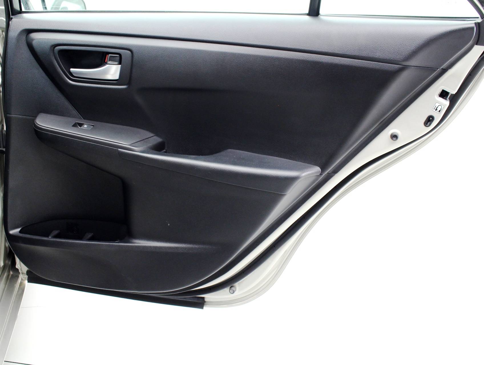 Florida Fine Cars - Used TOYOTA CAMRY 2016 MIAMI Se