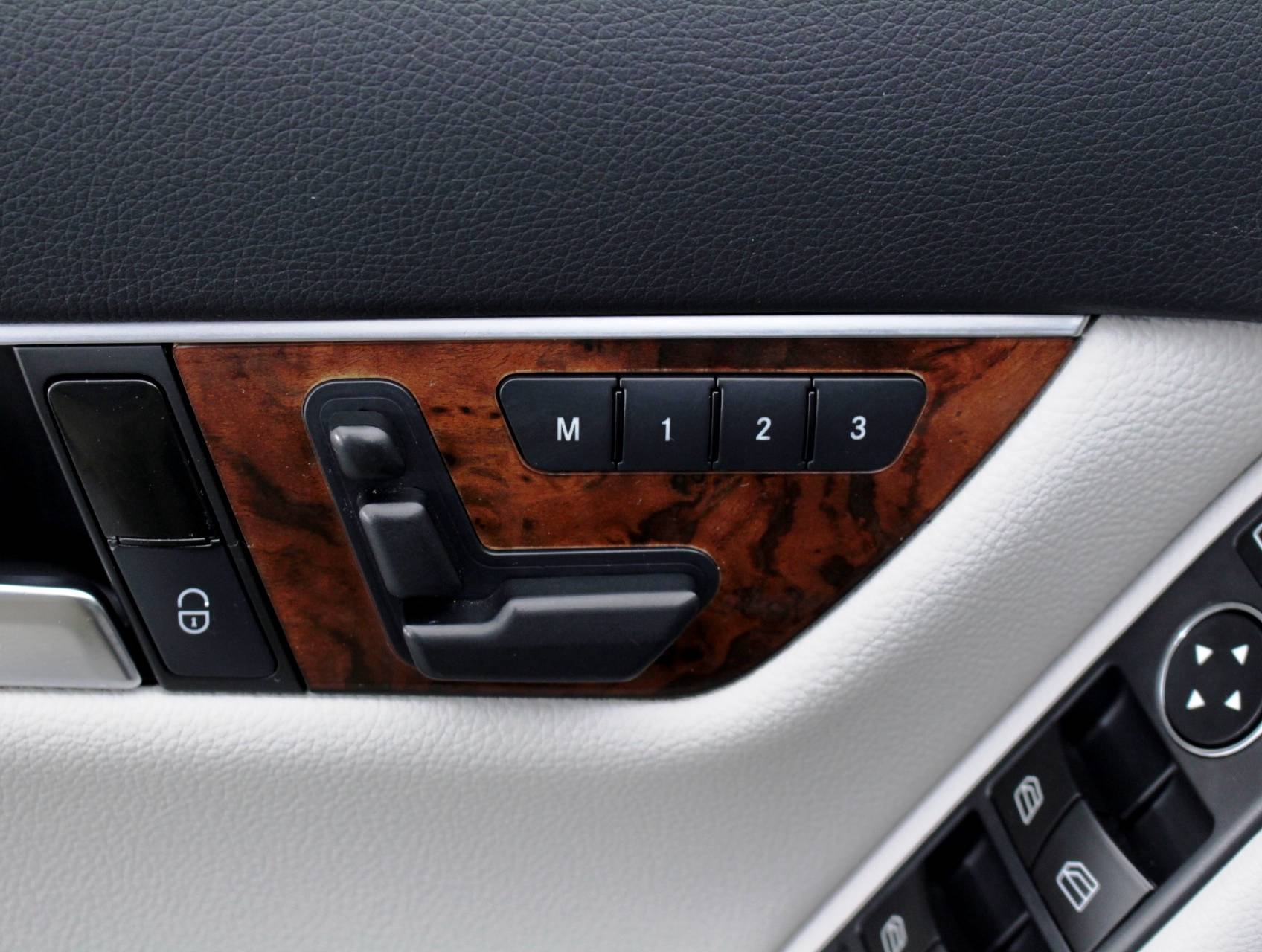 Florida Fine Cars - Used MERCEDES-BENZ C CLASS 2012 MIAMI C300 4MATIC