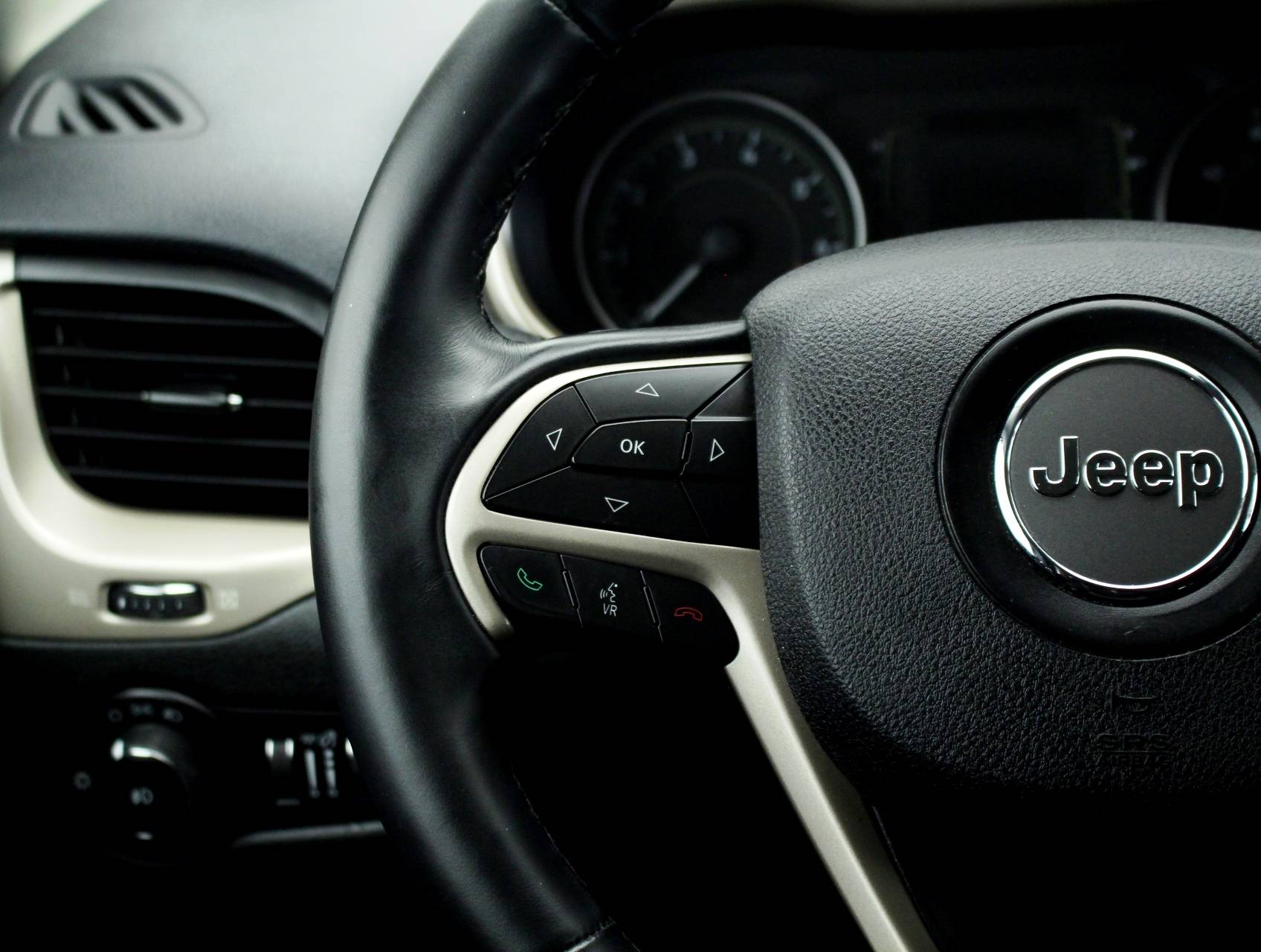 Florida Fine Cars - Used JEEP CHEROKEE 2014 MIAMI LATITUDE