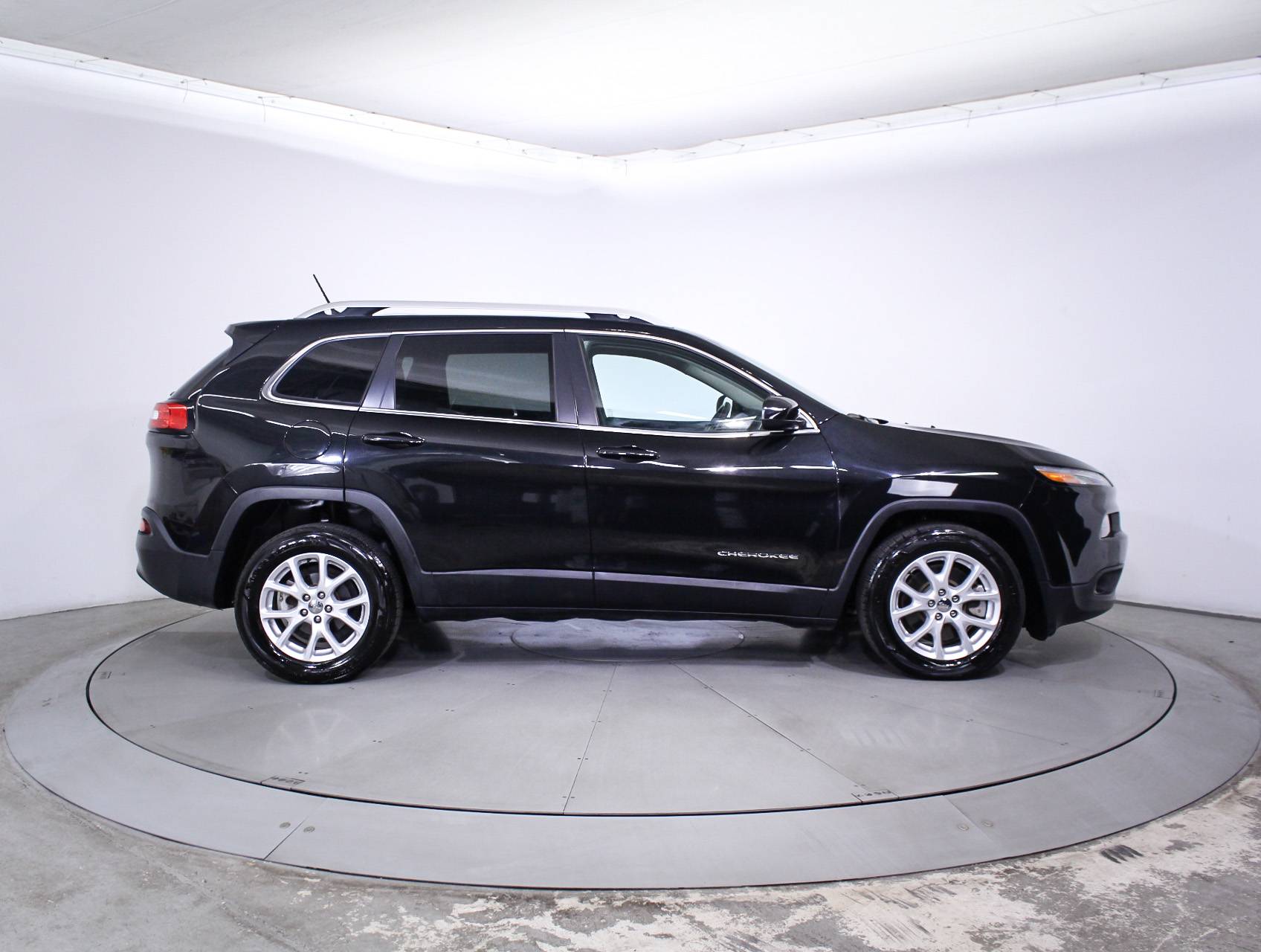 Florida Fine Cars - Used JEEP CHEROKEE 2014 MIAMI LATITUDE