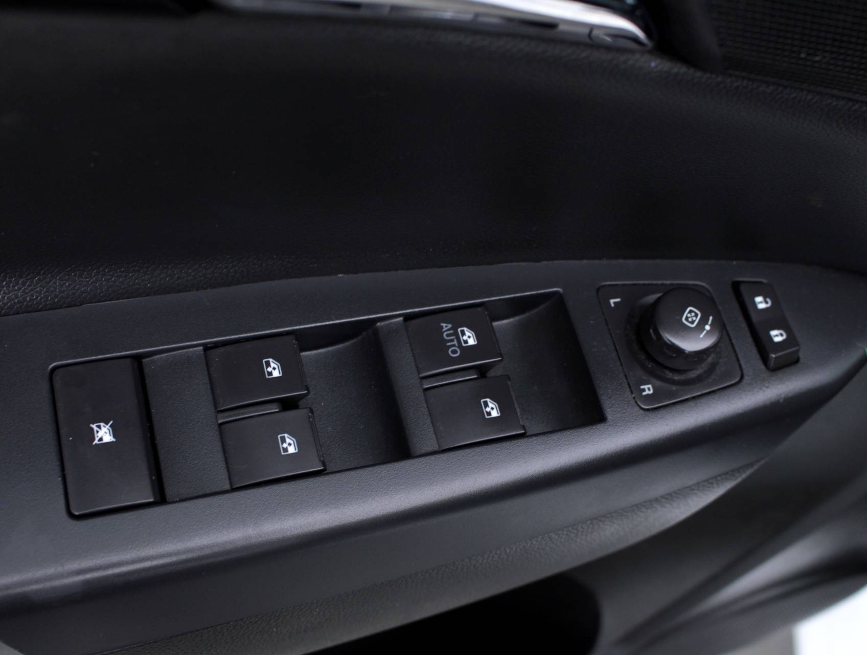 Florida Fine Cars - Used CHEVROLET CAPTIVA SPORT 2013 MIAMI LTZ