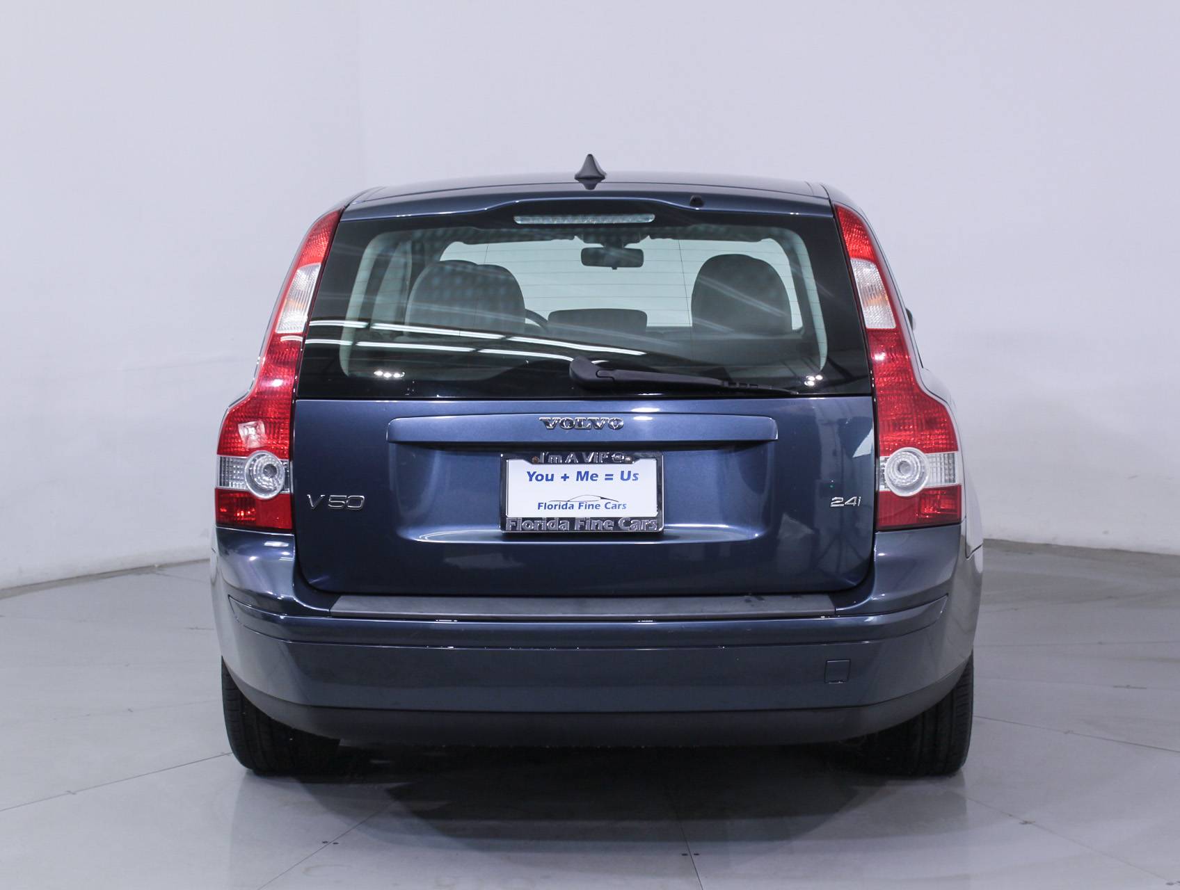 Florida Fine Cars - Used VOLVO V50 2007 HOLLYWOOD 2.4I