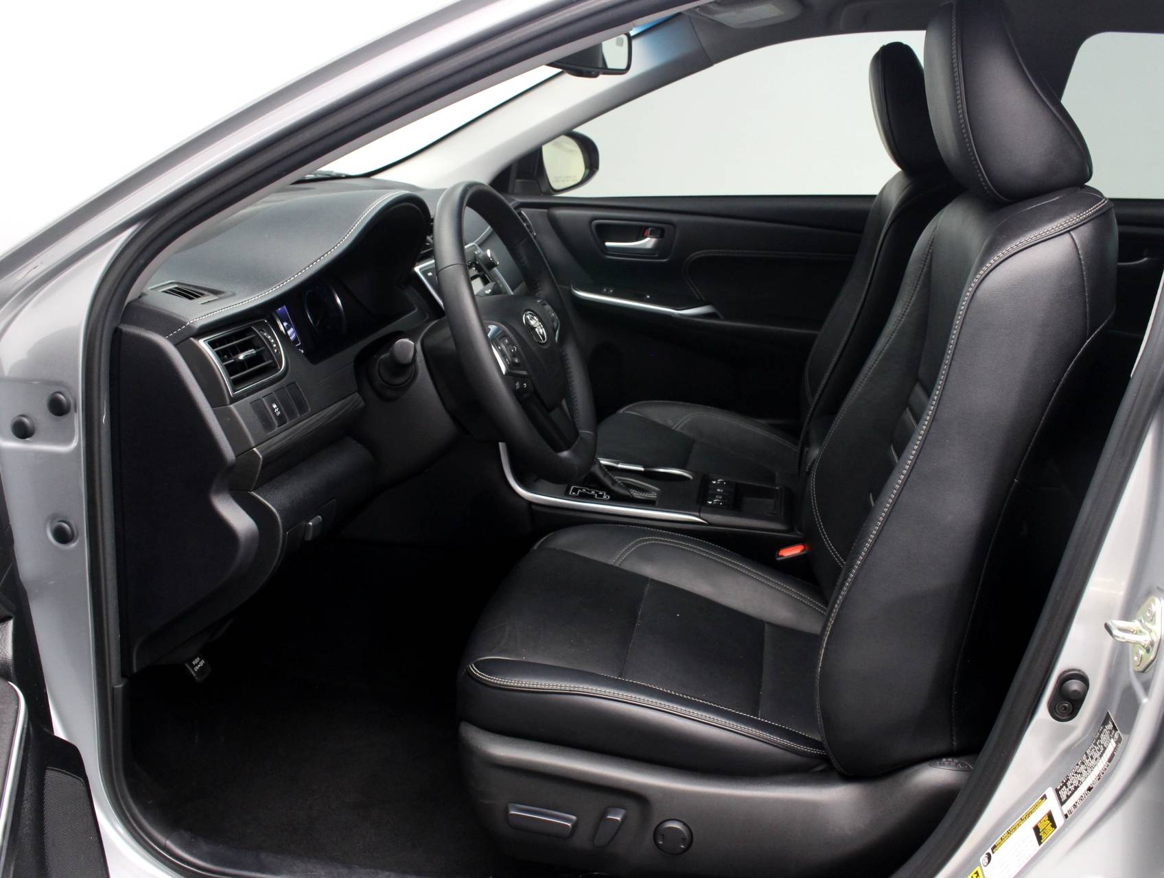 Florida Fine Cars - Used TOYOTA CAMRY 2015 WEST PALM XLE HYBRID