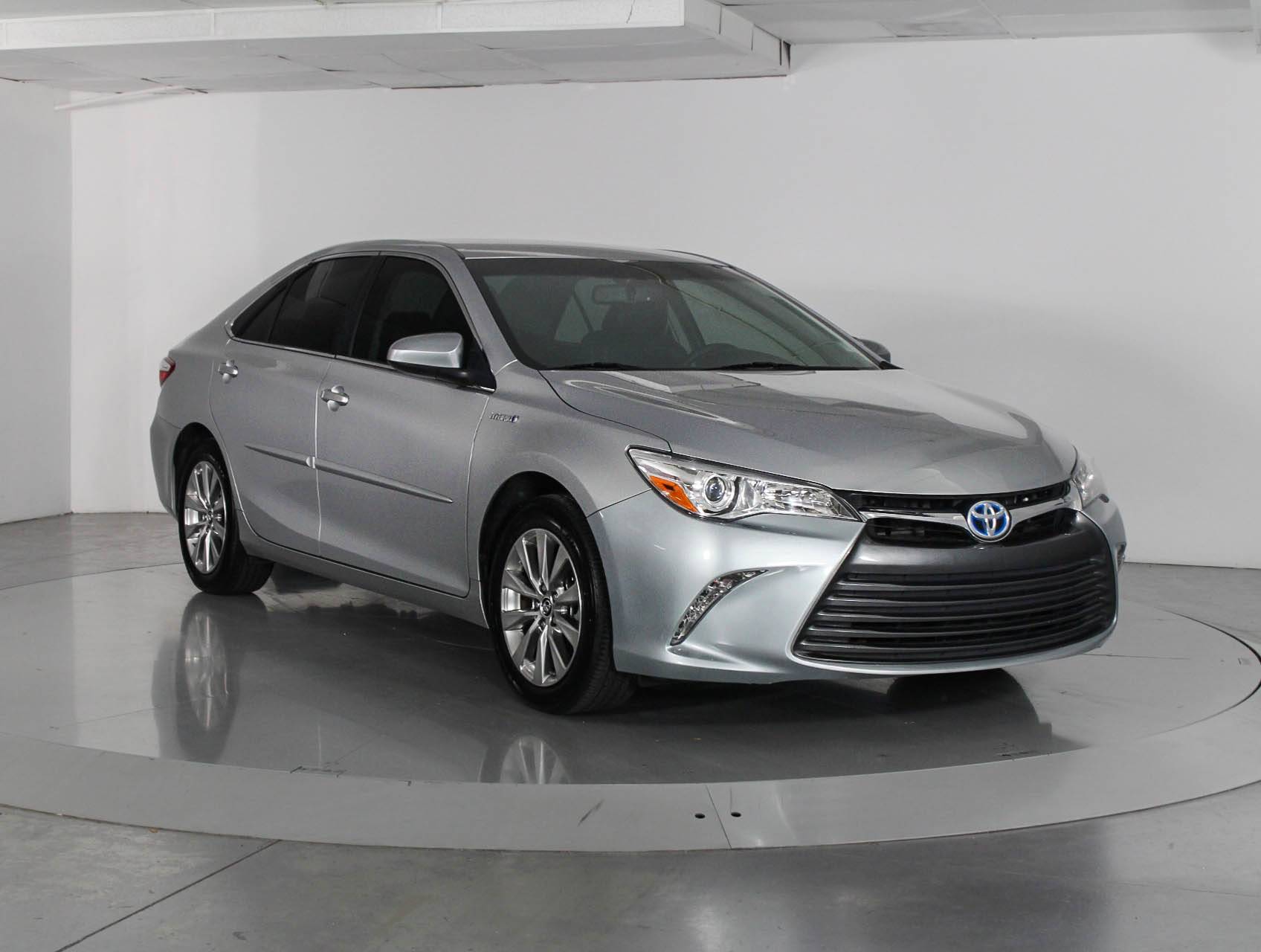 Florida Fine Cars - Used TOYOTA CAMRY 2015 WEST PALM XLE HYBRID
