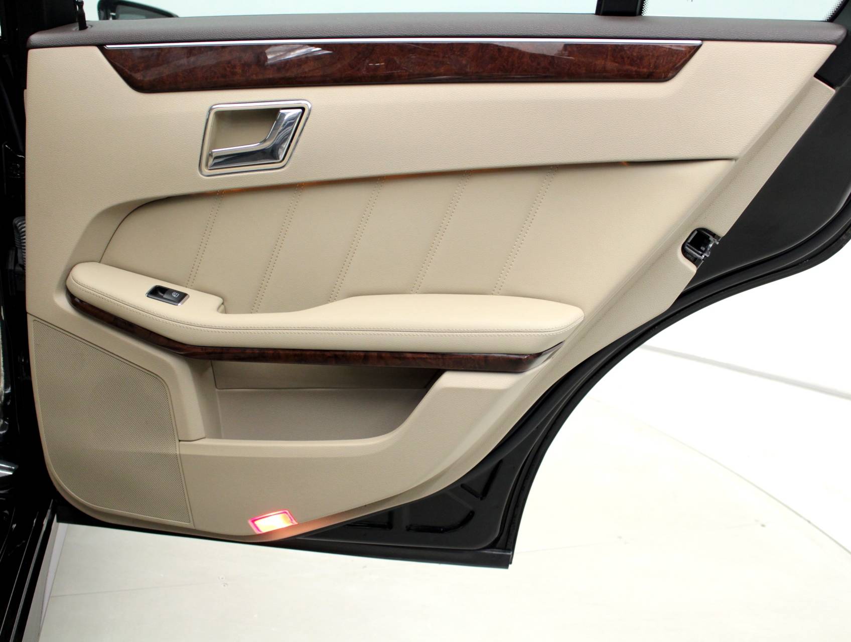 Florida Fine Cars - Used MERCEDES-BENZ E CLASS 2010 HOLLYWOOD E350