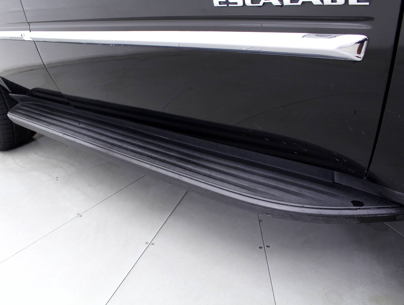 Florida Fine Cars - Used CADILLAC ESCALADE 2011 MIAMI LUXURY