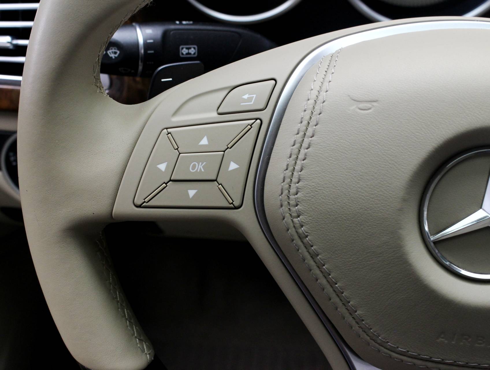 Florida Fine Cars - Used MERCEDES-BENZ CLS CLASS 2014 WEST PALM CLS550 4MATIC