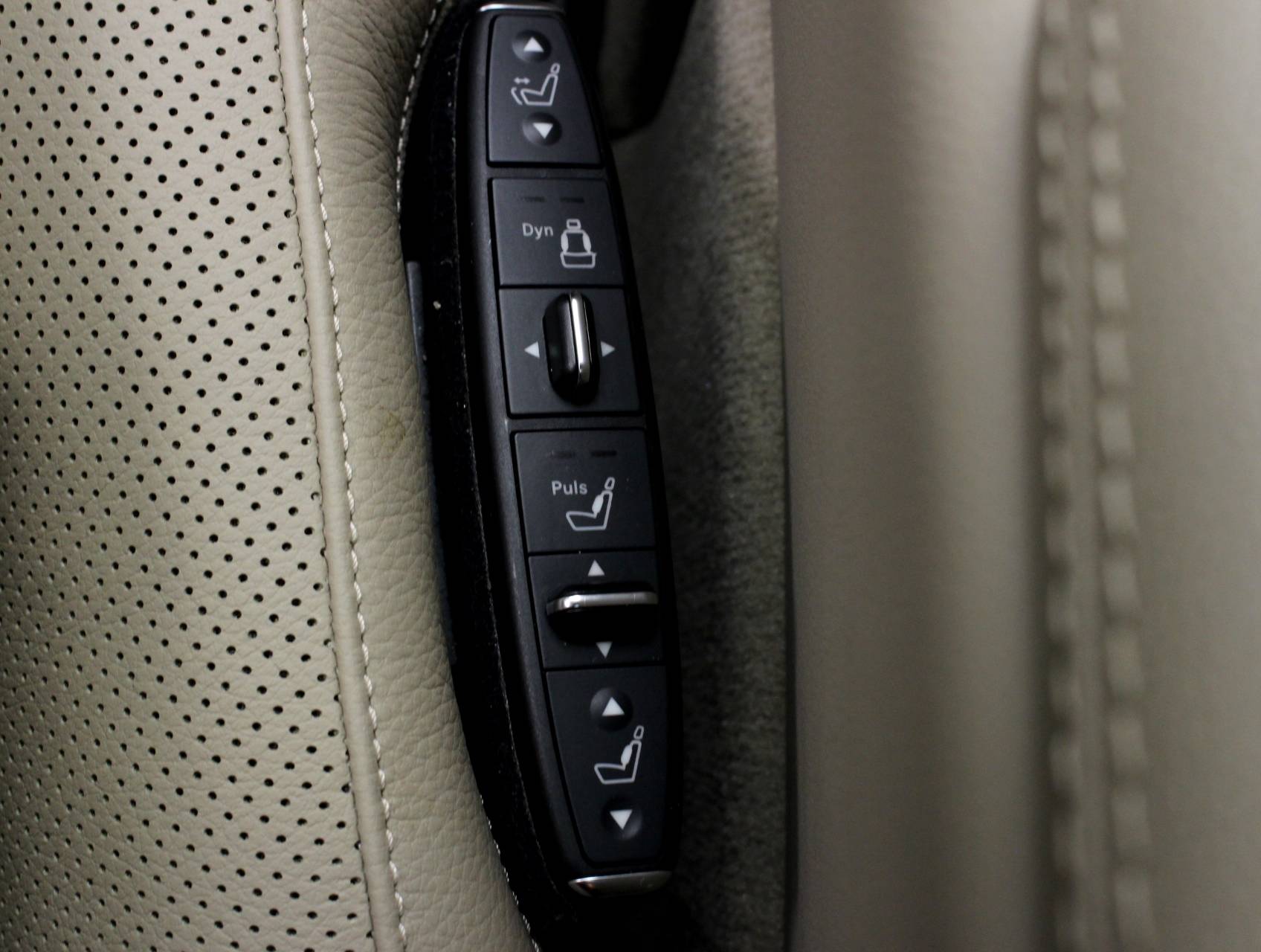 Florida Fine Cars - Used MERCEDES-BENZ CLS CLASS 2014 WEST PALM CLS550 4MATIC