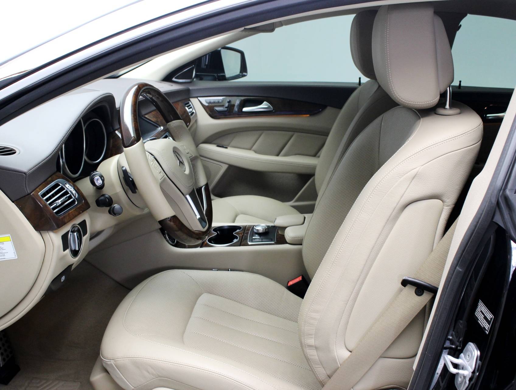 Florida Fine Cars - Used MERCEDES-BENZ CLS CLASS 2014 WEST PALM CLS550 4MATIC